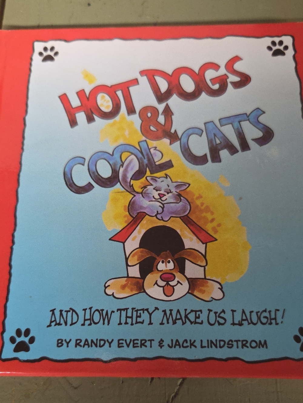 Hot Dogs & Cool Cats Pet Toy — Blue and Red